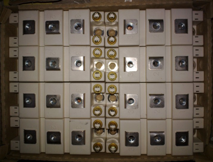 ِ׿SKM100GB12V